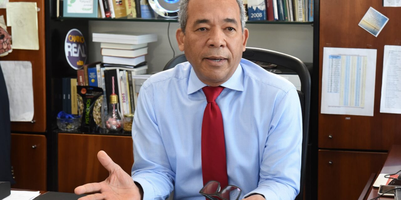 “Los apagones se debe atribuir al deterioro financiero y operativo, no al aumento del consumo por las altas temperaturas” – RC Noticias