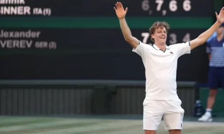 Jannik Sinner se retira del US Open por una esguince de rodilla