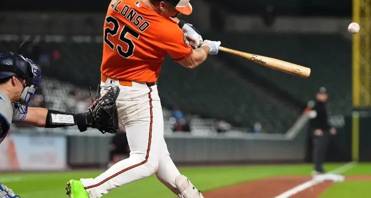 Pete Alonso y Nolan Arenado, últimos Jugadores de la Semana