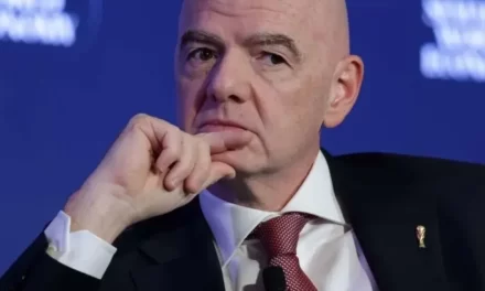 Infantino promete una «cultura del diálogo» tras la polémica por derechos del Mundial