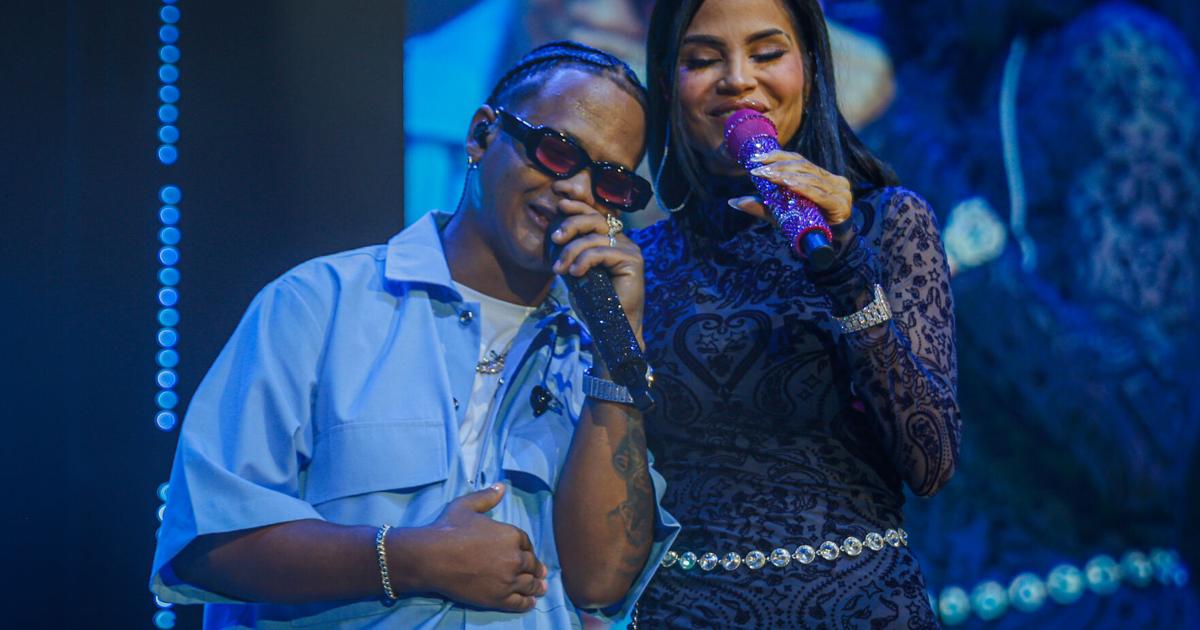 Dalvin “La Melodía” comparte escena de su tercera función en Puerto Rico con Natti Natasha y El Blachy