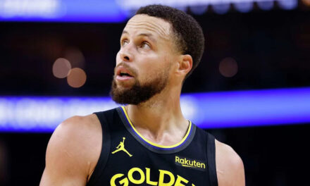 Stephen Curry acuerda extensión de dos abriles y US$116 millones con los Warriors | De Posterior Minuto