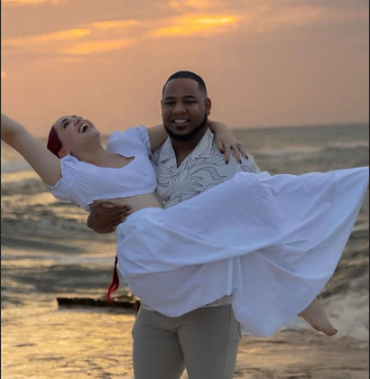 Edwin Encarnación sorprende al anunciar divorcio con Karen Yapoort
