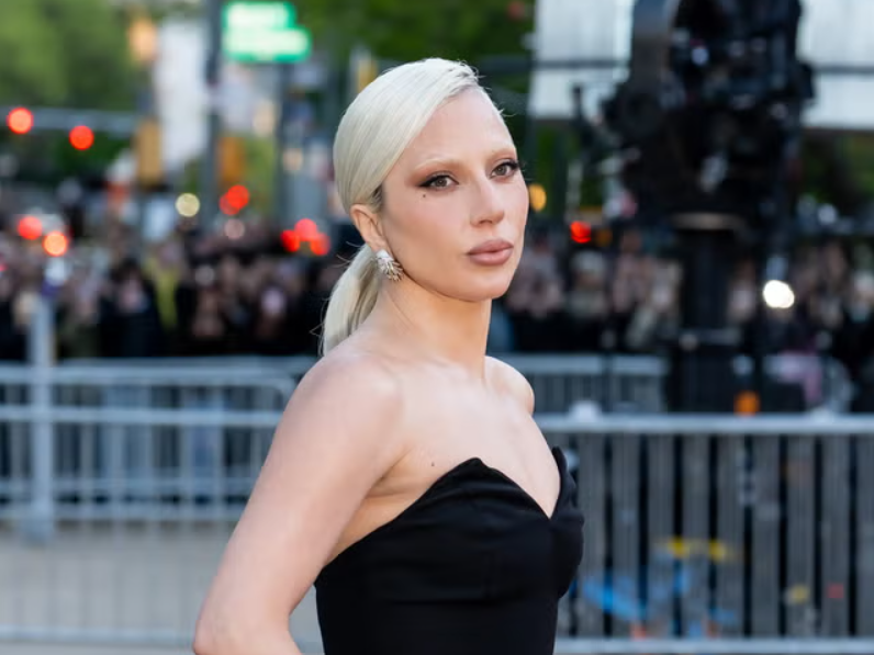 ¡No estuvo preñada! Lady Gaga tuvo a su hija Rose
