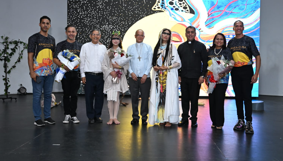 Actriz Nileny Dippton recibe homenajes en San Francisco
