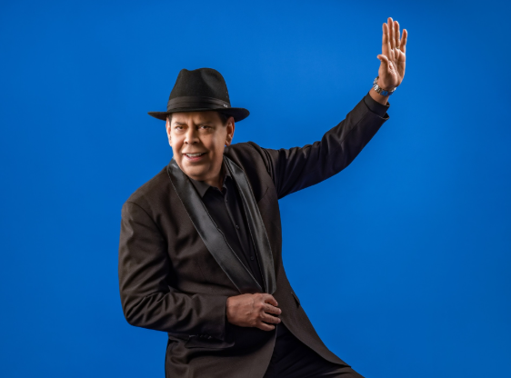 Fernando Villalona cerrará octubre con concierto