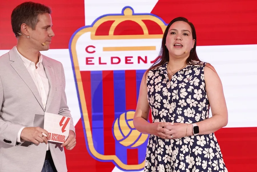 La presidenta del Eldense da por hecha la cesión del club a Messi al anunciar su marcha: «lo dejo en las mejores manos» | De Postrero Minuto