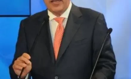 La Fedombal honrará a Fernando Hasbún