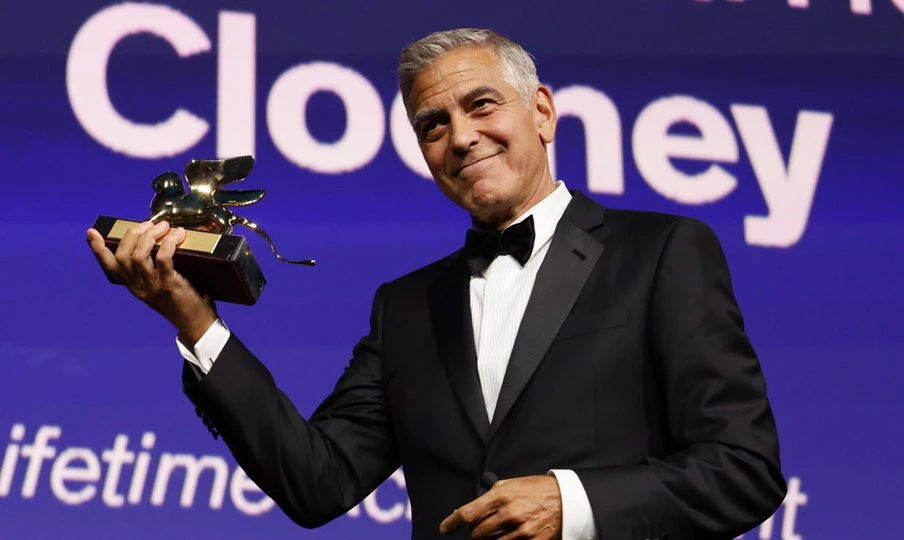 George Clooney, triste y revindicativo al poner en cobro su León de Oro en Venecia – RC Noticias