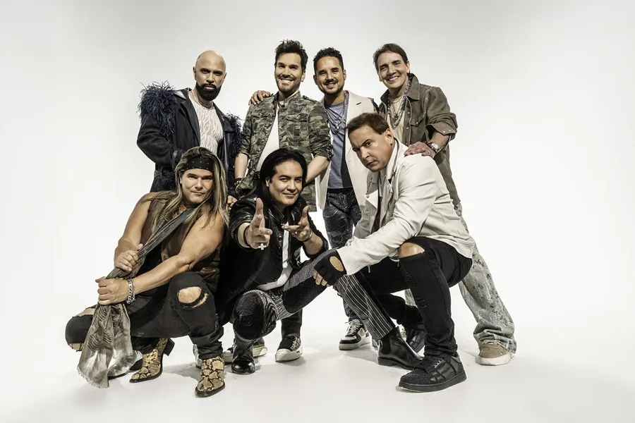 Menudo regresa a los escenarios por sus 50 primaveras