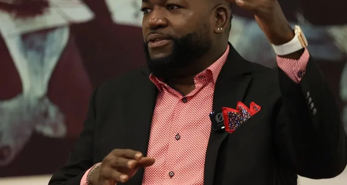 David Ortiz niega vínculos con préstamos a prospectos