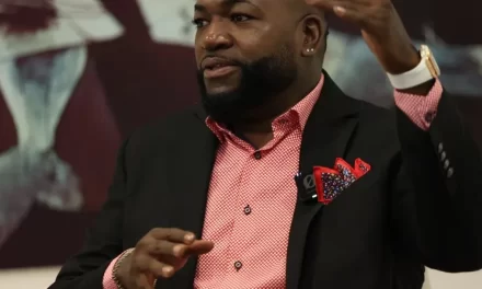 David Ortiz niega vínculos con préstamos a prospectos