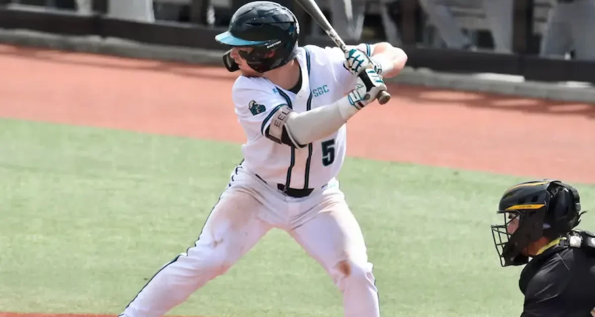 Toros anuncian contratación del utility Payton Eeles