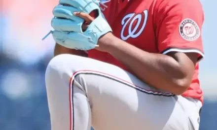 Novato dominicano impresiona con pitcheo a 104 mph. en campeonato de triple «A»