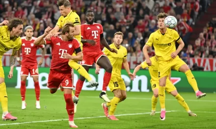 Harry Kane anota en la triunfo del Bayern y el Manchester United triunfa