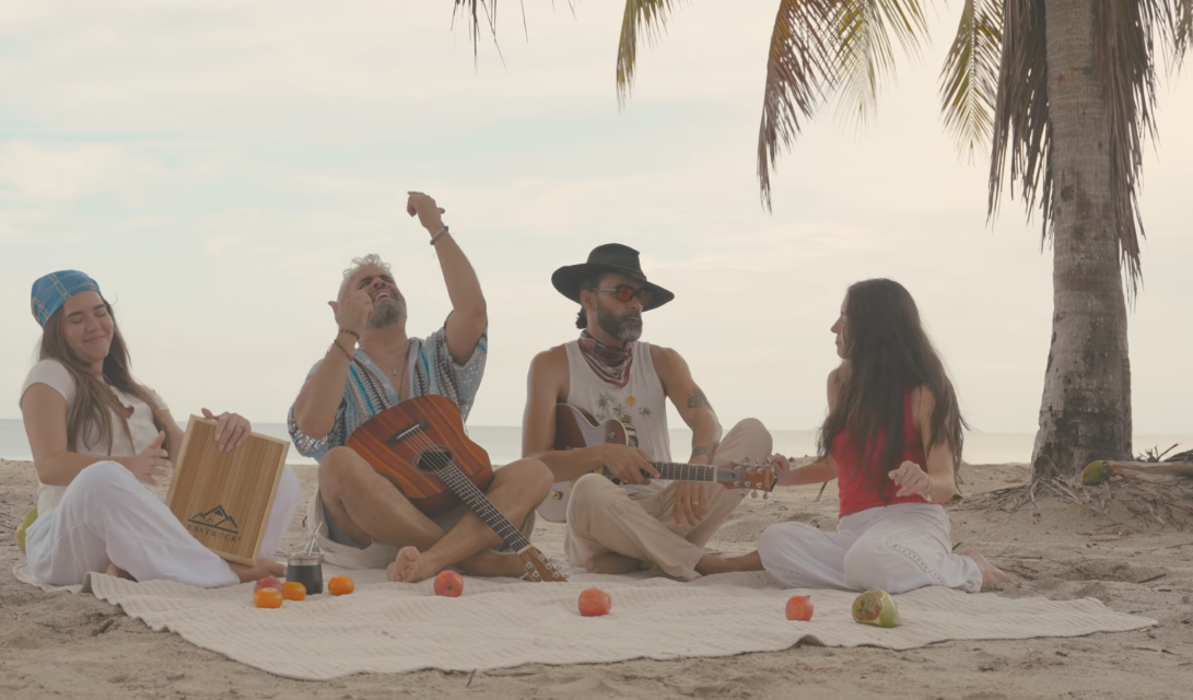 Daniel Santacruz y EliaCiM unen sus voces en “Repetir»