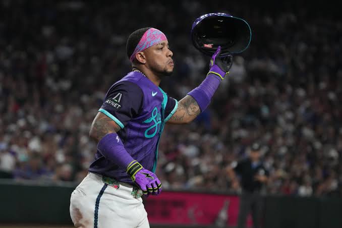 Ketel Marte regresa con los D-backs y se disculpa en presencia de sus compañeros | De Zaguero Minuto