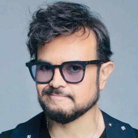 Aleks Syntek anuncia que se alejará de México tras polémica 2026