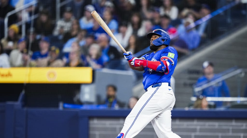 Vladimir Guerrero Jr. sacude jonrón de tres carreras y los Azulejos blanquean a Cleveland | De Posterior Minuto