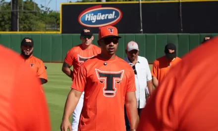 Toros abren puertas del Corral para entrenamisentía pretemporada este lunes 