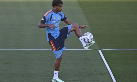 Lamine Yamal: «El Balón de Oro debe recaer en un componente diferente, que tenga ilusionismo» | De Posterior Minuto
