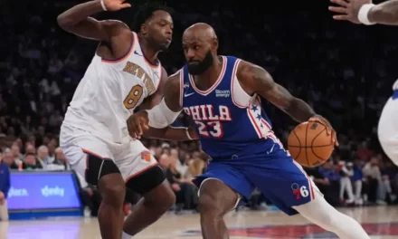 La tinieblas inaugural NBA da varias pistas