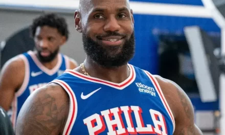 LeBron James persigue la historia en su 24ª temporada