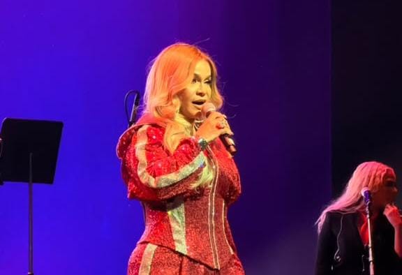 Miriam Cruz destaca en el Lehman Center – RC Noticias