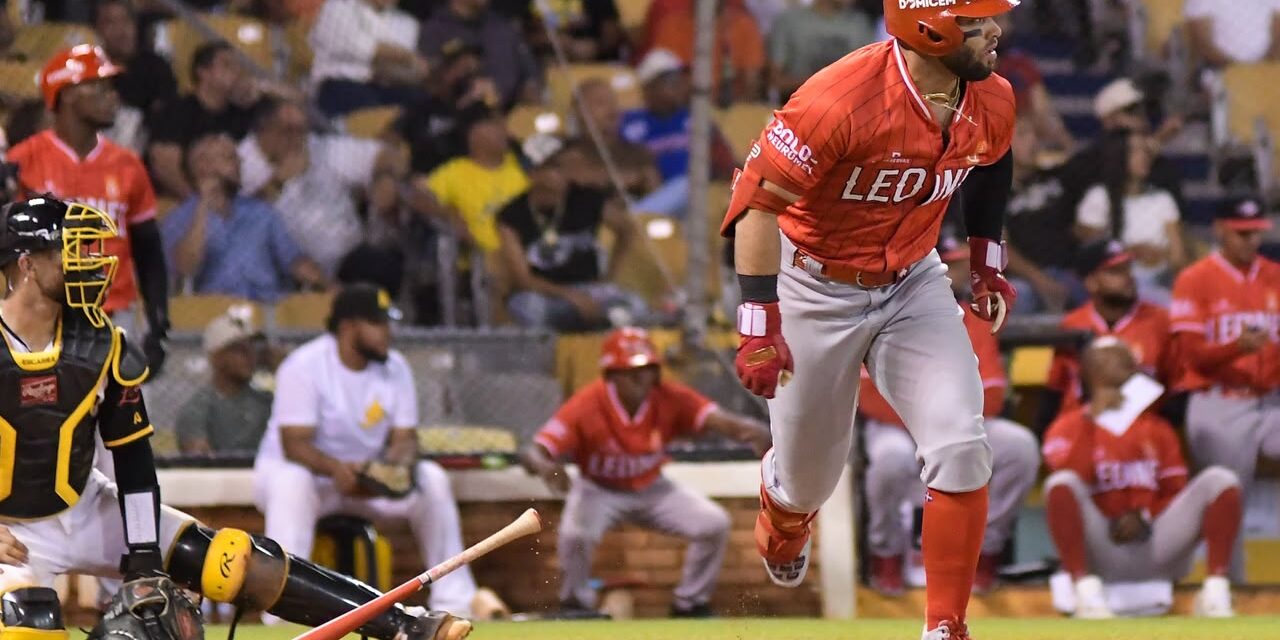 Marmolejos azafate de 4-4 y los Leones consiguen su cuarto triunfo consecutivo | De Extremo Minuto