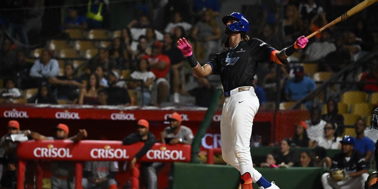 Escogido, Licey y Águilas salen victoriosos en una etapa de tres partidos en la LIDOM | De Zaguero Minuto