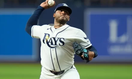 Freddy Peralta tira más duro de frente a su nuevo pacto