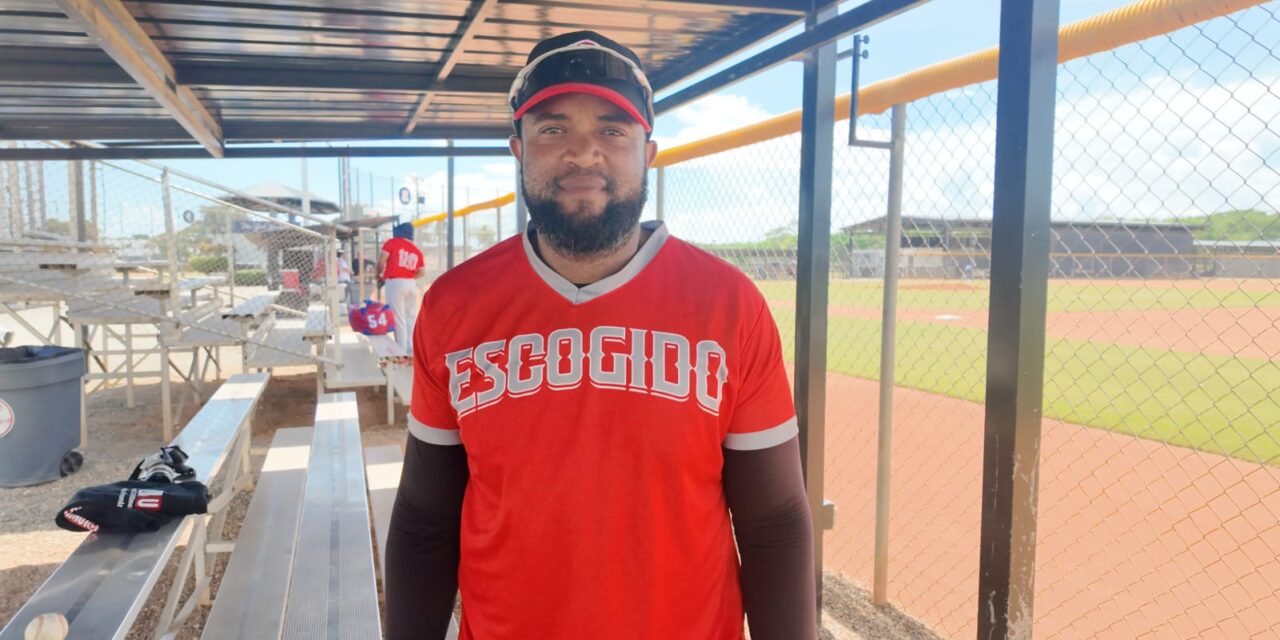 Sócrates Brito destaca amistad en el Escogido promete aporta