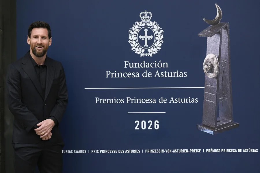 Messi recuerda su etapa dorada en el Barcelona ayer de aceptar el Premio Princesa de Asturias | De Zaguero Minuto